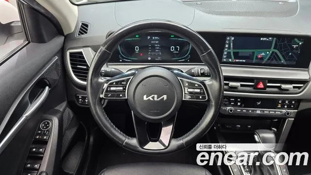 Kia Seltos New — Фото автомобиля 19