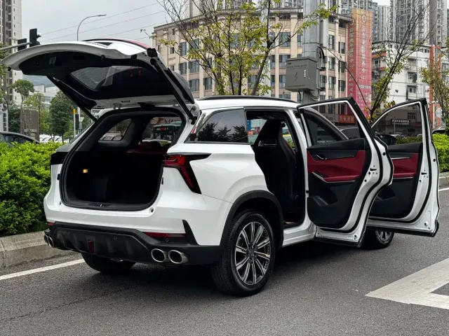 Changan CS75 Plus — Фото автомобиля 26