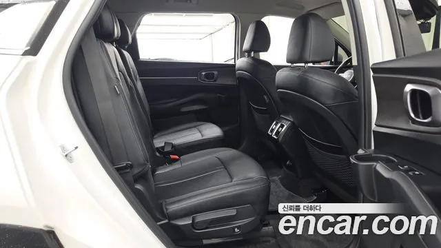 Kia Sorento — Фото автомобиля 12