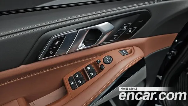 BMW X5 xDrive 40i M Sport — Фото автомобиля 27