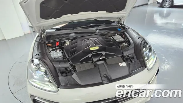 Porsche Cayenne PO536 — Фото автомобиля 9
