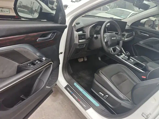 Haval H6 — Фото автомобиля 15