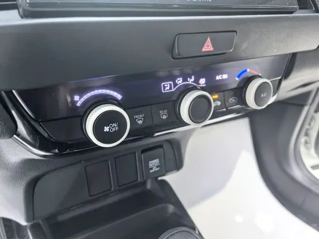 Honda Fit — Фото автомобиля 11