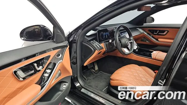 Mercedes-Benz S-Class W223 — Фото автомобиля 17