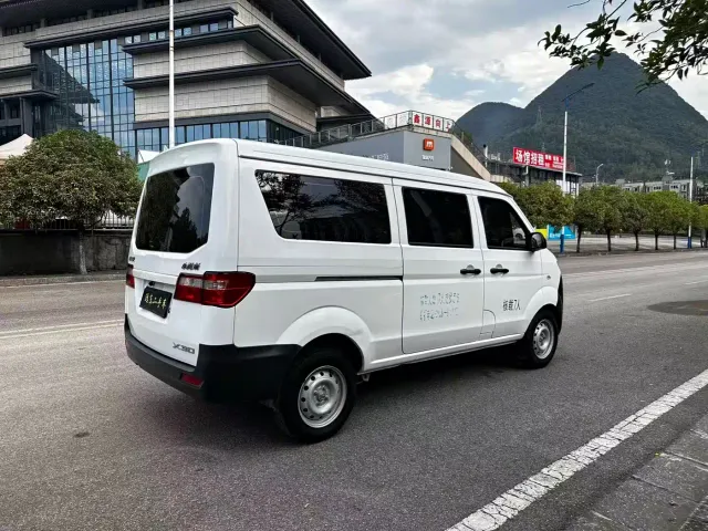 Jinbei Little Sea Lion X30 — Фото автомобиля 9