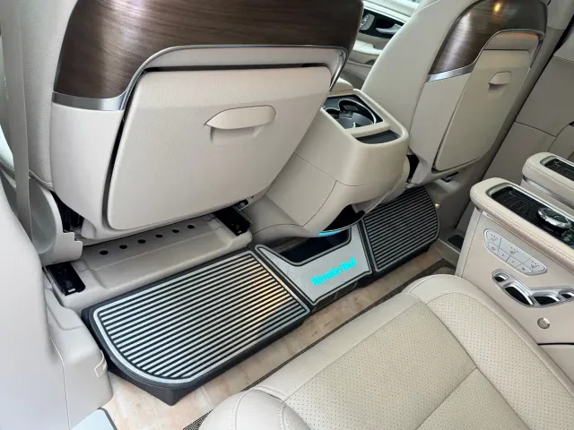 Mercedes-Benz V-Class — Фото автомобиля 11