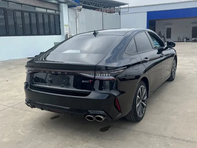 Chery Arrizo 8 2024 High-Performance 2.0T DCT Royal — Фото автомобиля 17