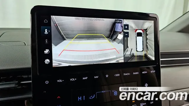 Hyundai Staria Staria 4WD Lounge 9 мест — Фото автомобиля 16