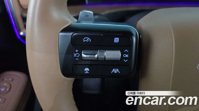 Hyundai Santa Fe MX5 — Фото автомобиля 22