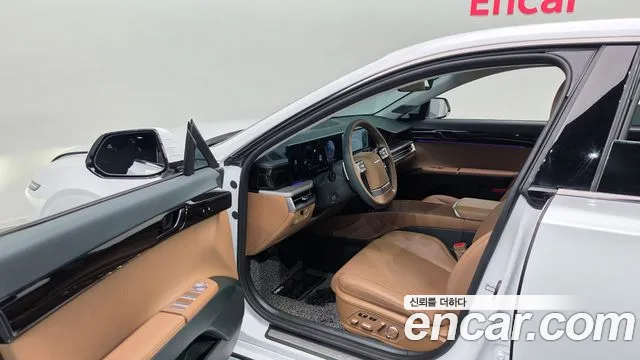 Hyundai Grandeur GN7 — Фото автомобиля 11