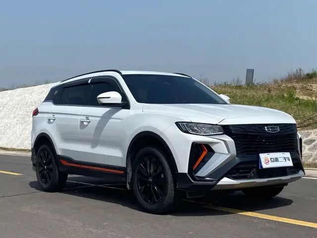 Geely Boyue — Фото автомобиля 3