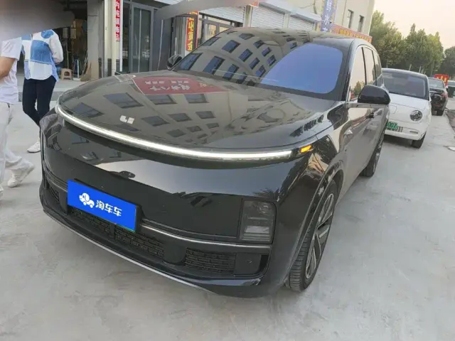 Фотография автомобиля — Li Auto L9