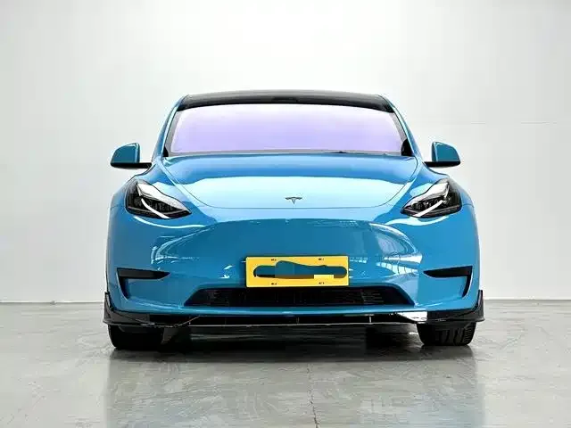 Tesla Model Y — Фото автомобиля 2