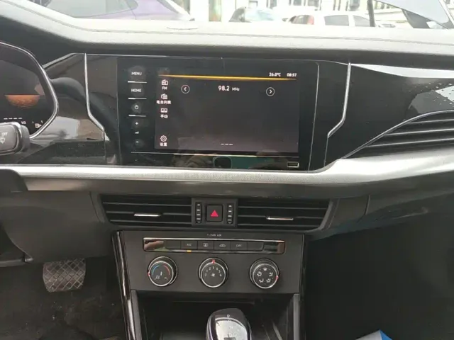 Volkswagen Passat — Фото автомобиля 12