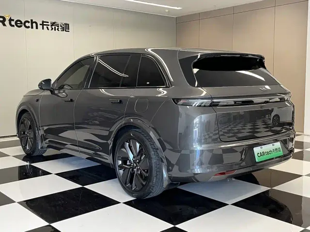 Li Auto L7 — Фото автомобиля 7