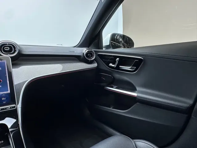 Mercedes-Benz C-Class — Фото автомобиля 13