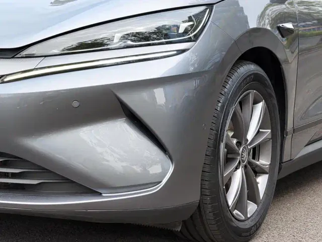 BYD Qin L — Фото автомобиля 10