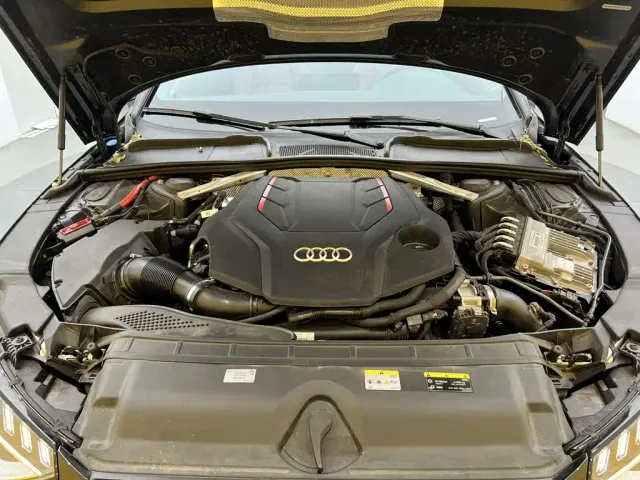 Audi S4 — Фото автомобиля 7