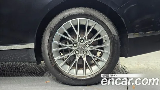 Genesis G80 RG3 — Фото автомобиля 6