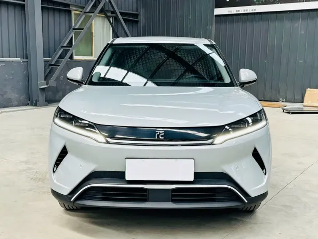 BYD Yuan UP — Фото автомобиля 2