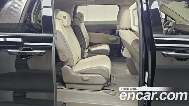 Kia Carnival 4th Gen — Фото автомобиля 17