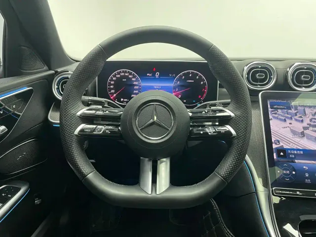 Mercedes-Benz C-Class — Фото автомобиля 13