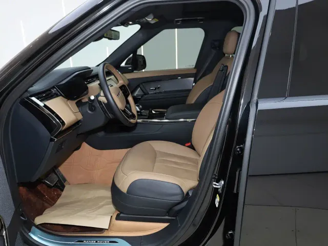 Land Rover Range Rover Sport — Фото автомобиля 13