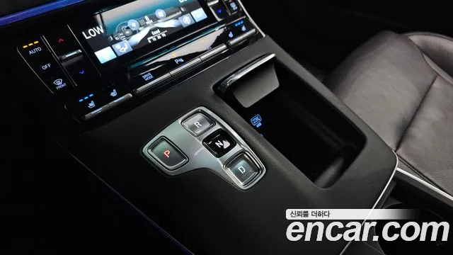Hyundai Grandeur Grandeur (New) — Фото автомобиля 9