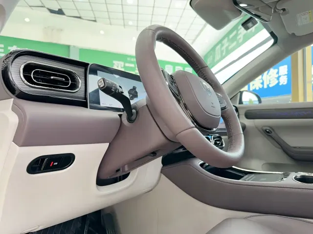 Leapmotor C11 — Фото автомобиля 9