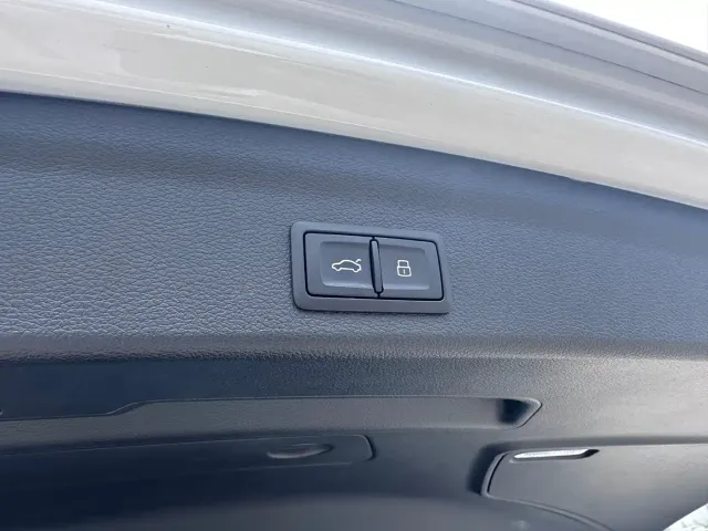 Audi Q3 — Фото автомобиля 14