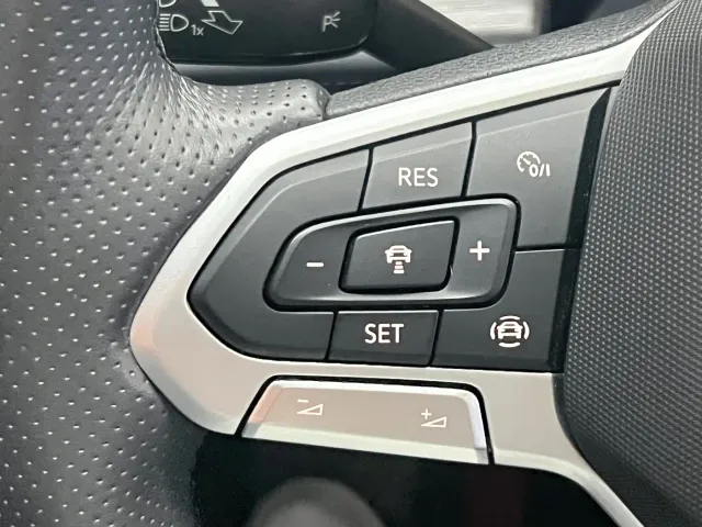 Volkswagen Sagitar — Фото автомобиля 16