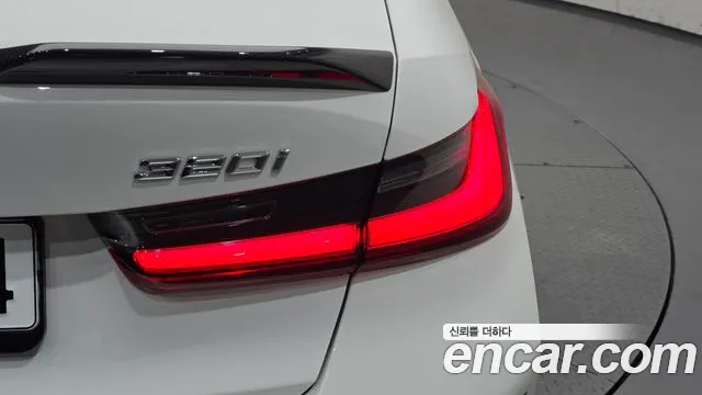 BMW 3-Series 3 серия (G20) 320i M Sport — Фото автомобиля 20