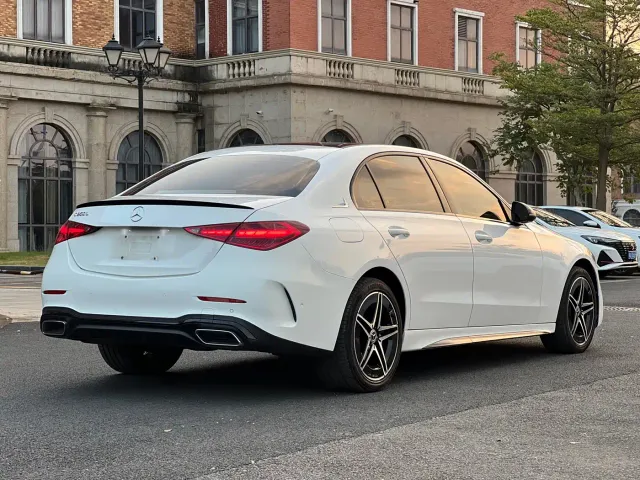 Mercedes-Benz C-Class — Фото автомобиля 6