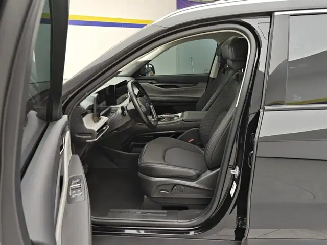 Ford Edge — Фото автомобиля 9