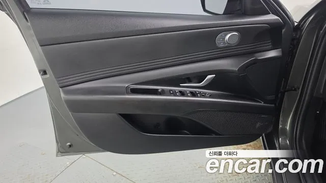 Hyundai Avante — Фото автомобиля 13