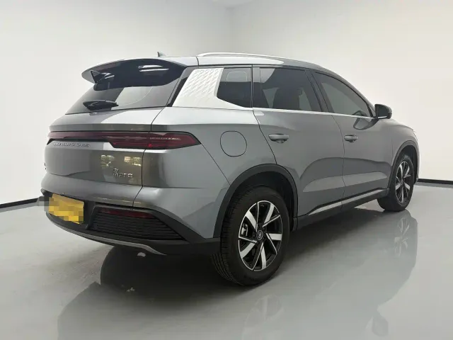 BYD Song Pro — Фото автомобиля 4