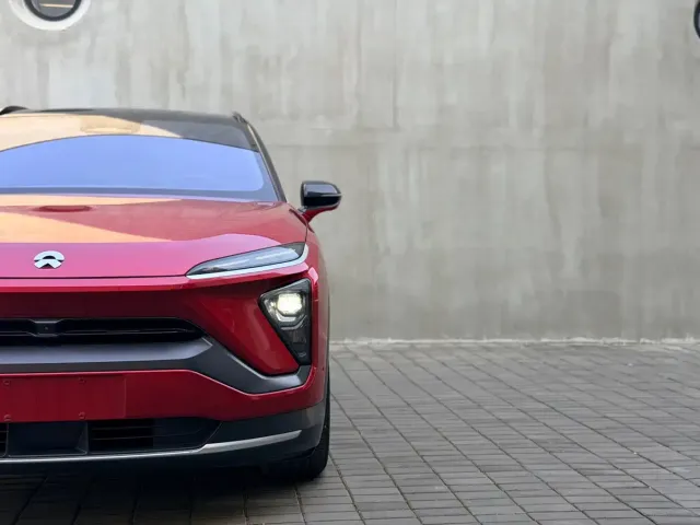 Nio ES6 — Фото автомобиля 4