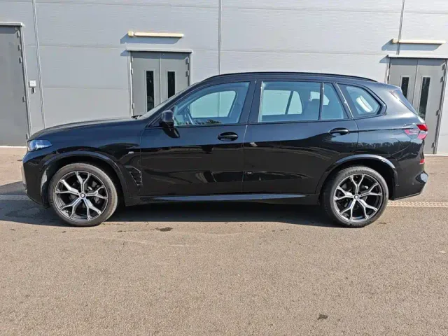 BMW X5 — Фото автомобиля 4