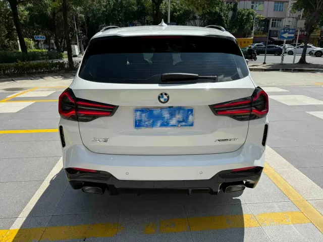BMW X3 — Фото автомобиля 5