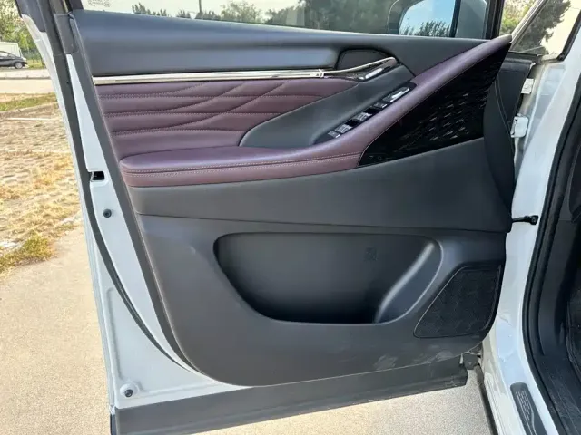 GAC Trumpchi M8 — Фото автомобиля 14