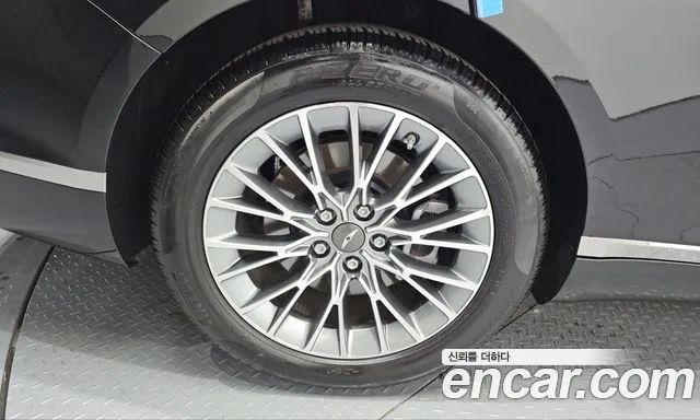 Genesis G80 RG3 — Фото автомобиля 5