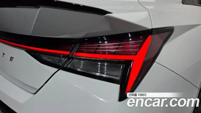 Hyundai Avante CN7 — Фото автомобиля 22
