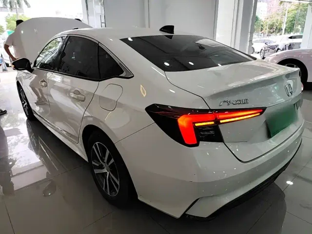 Honda Integra — Фото автомобиля 4