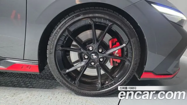 Hyundai AVANTE — Фото автомобиля 19