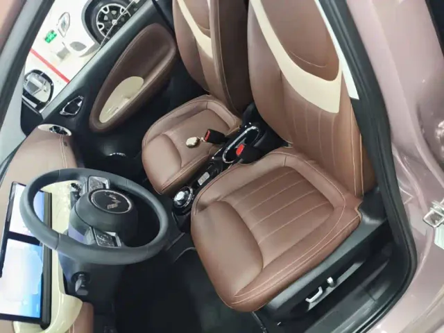 Wuling Bingo — Фото автомобиля 14