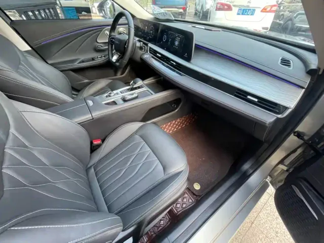 Chery Arrizo 8 — Фото автомобиля 5