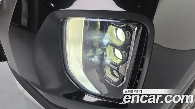 Hyundai Palisade Palisade Дизель 2.2 2WD — Фото автомобиля 21