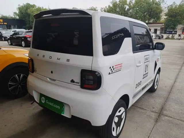 Geely Panda — Фото автомобиля 6