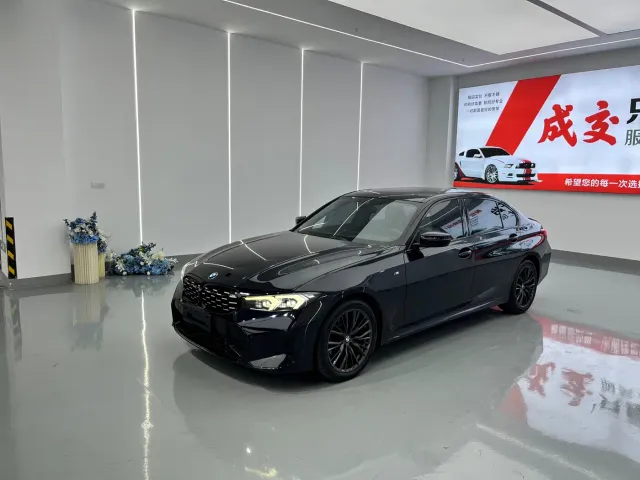 BMW 3 Series — Фото автомобиля 3