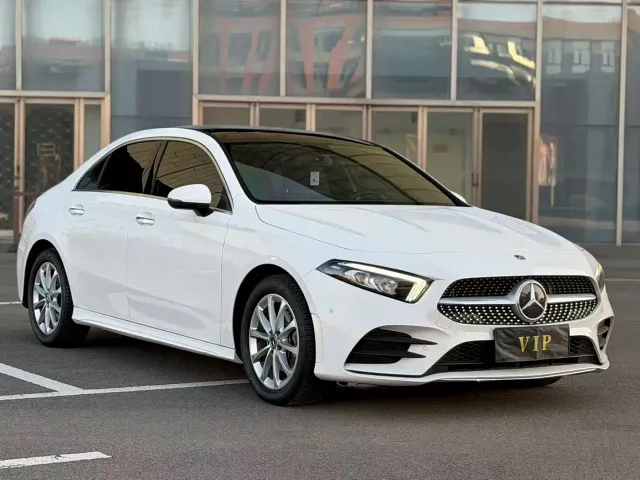 Mercedes-Benz A-Class — Фото автомобиля 5